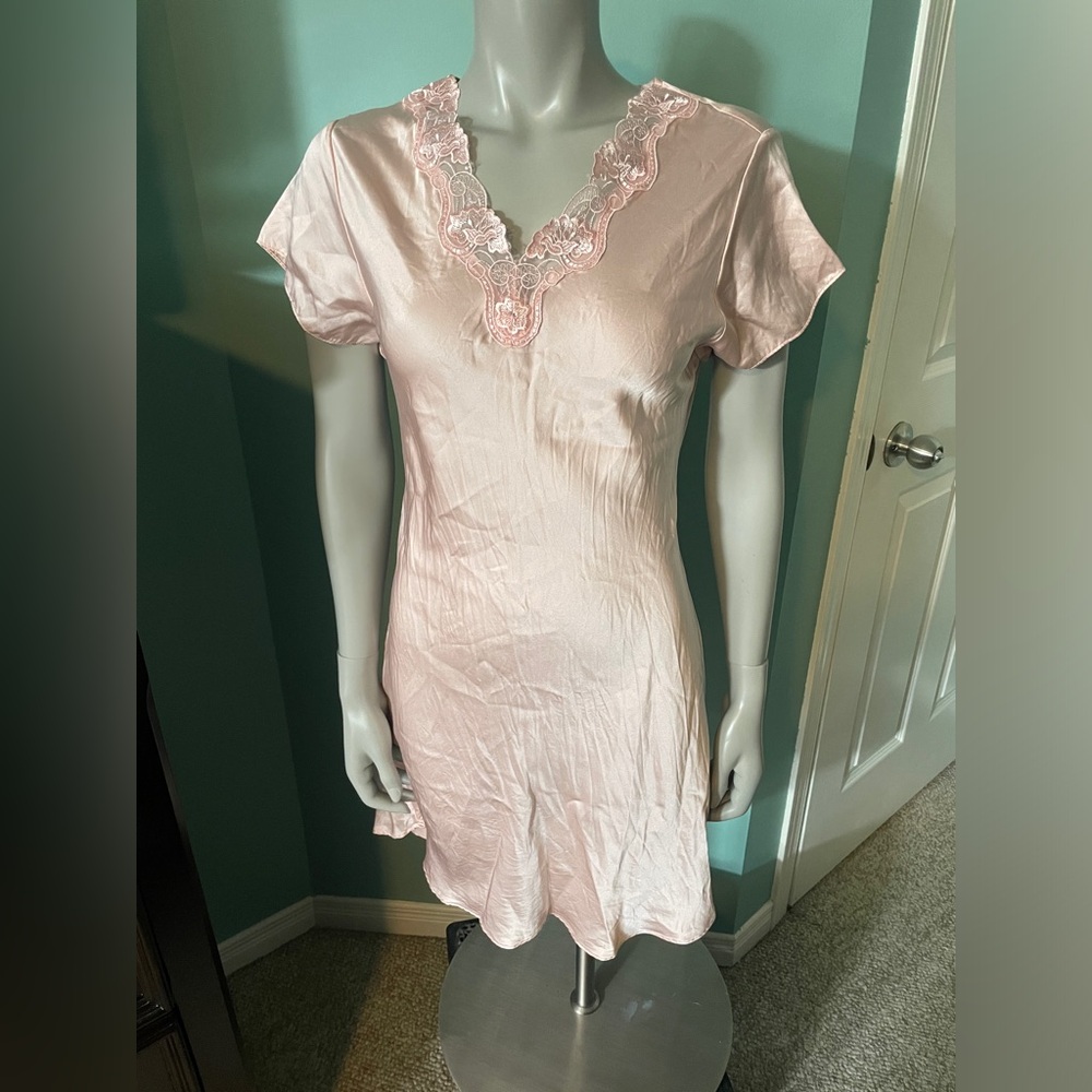 100% Silk Pink Lace-Trim Nightgown With Slit- Ladies Small